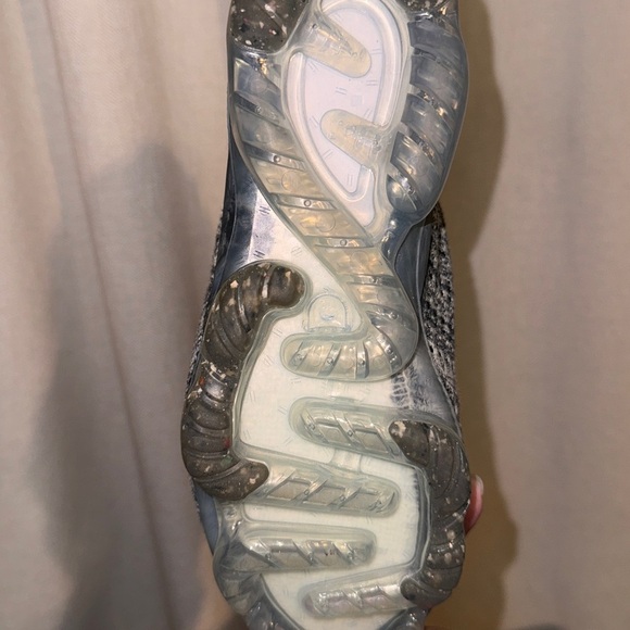 Nike air vapor max 2020 youth size 4 - Picture 6 of 6